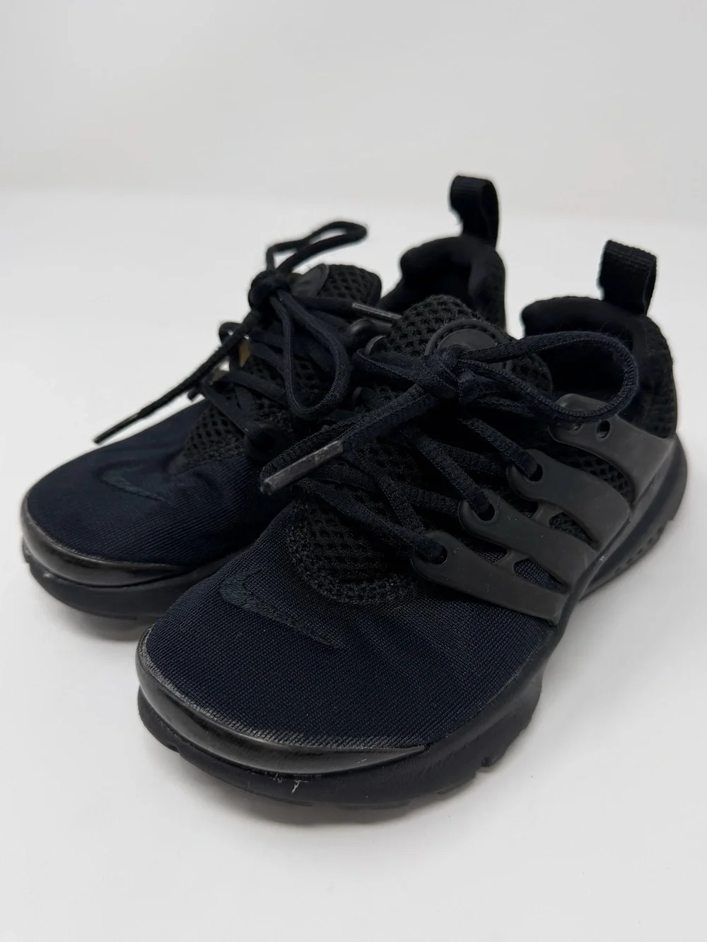 Nike Kids' Prestos Black Athletic Sneakers Sz.11